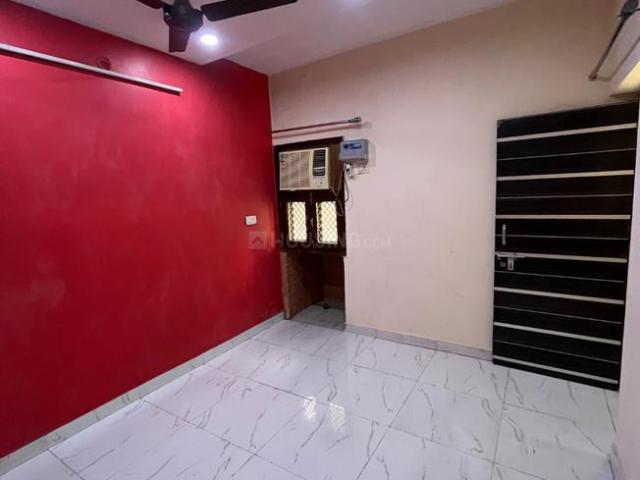 3 BHK Apartment in Sector 4 Dwarka for rent New Delhi. The reference number is 20283101