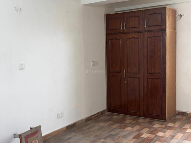 3 BHK Apartment in Sector 4 Dwarka for rent New Delhi. The reference number is 20597628