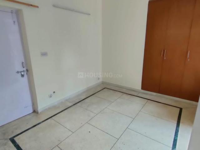 3 BHK Apartment in Sector 4 Dwarka for resale South West Delhi. The reference number is 17203892
