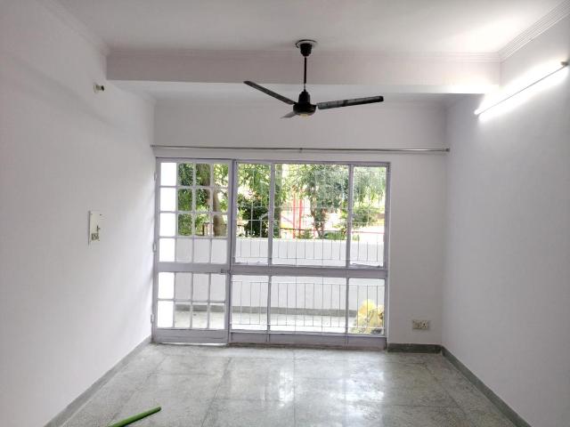 3 BHK Apartment in Sector 4 Dwarka for resale New Delhi. The reference number is 18823954