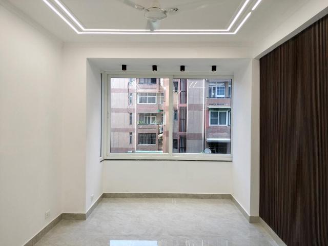 3 BHK Apartment in Sector 4 Dwarka for resale New Delhi. The reference number is 19858627