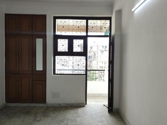 3 BHK Apartment in Sector 4 Dwarka for resale New Delhi. The reference number is 19897318