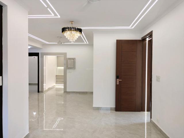 3 BHK Apartment in Sector 4 Dwarka for resale New Delhi. The reference number is 19940828