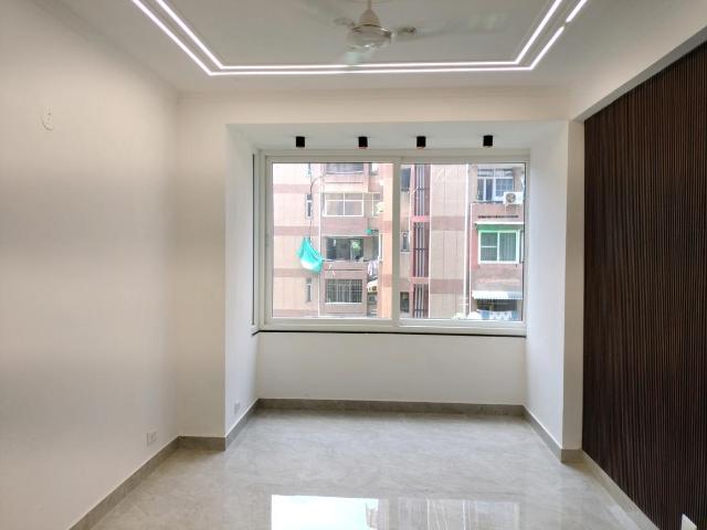 3 BHK Apartment in Sector 4 Dwarka for resale New Delhi. The reference number is 20521446