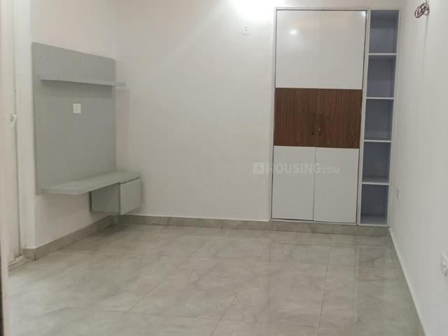3 BHK Apartment in Sector 4 Dwarka for resale New Delhi. The reference number is 20630426