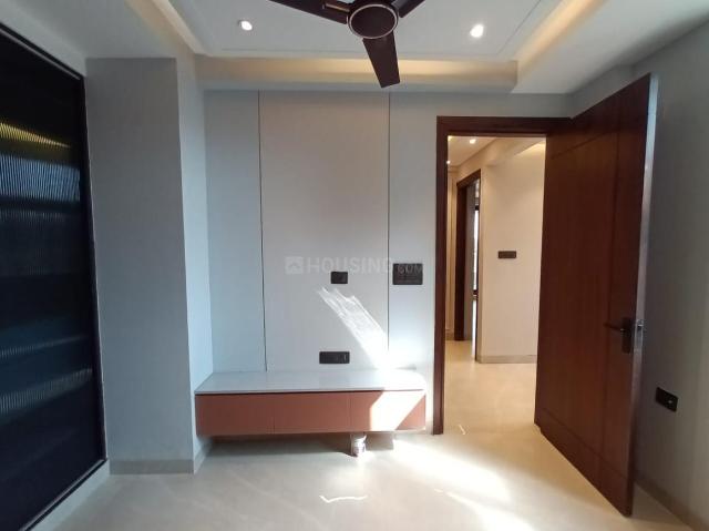 3 BHK Apartment in Sector 4 Dwarka for resale New Delhi. The reference number is 20669748