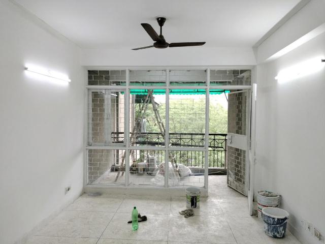 3 BHK Apartment in Sector 4 Dwarka for resale New Delhi. The reference number is 20726707