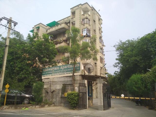 3 BHK Apartment in Sector 4 Dwarka for resale New Delhi. The reference number is 20776856