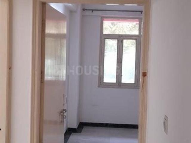 3 BHK Apartment in Sector 4 Dwarka for resale New Delhi. The reference number is 20781105