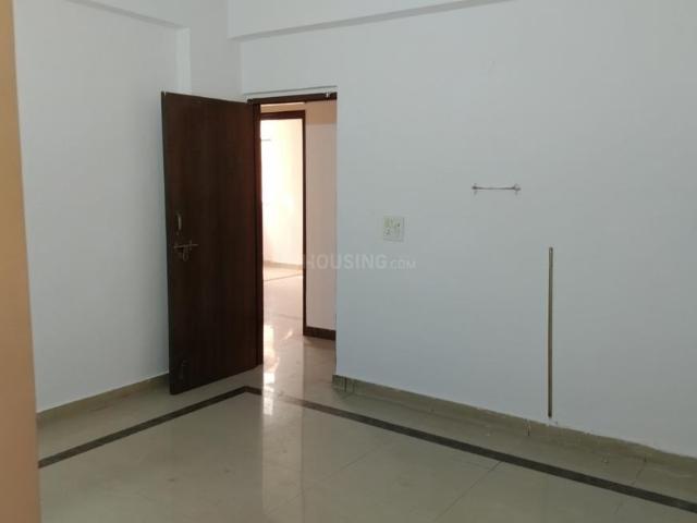 3 BHK Apartment in Sector 4 Dwarka for resale New Delhi. The reference number is 19577252