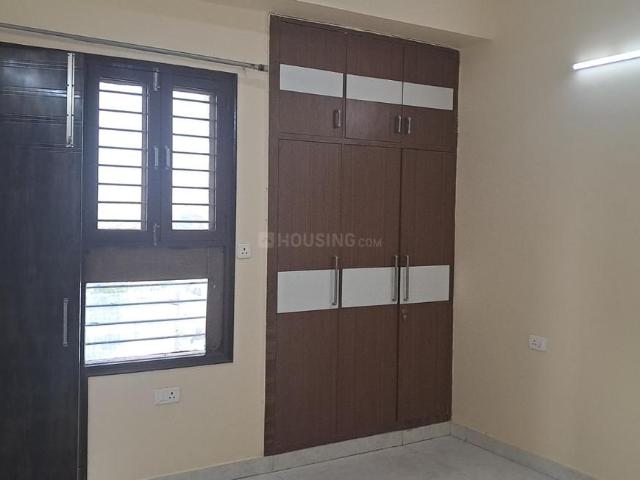3 BHK Apartment in Sector 4 for rent Gurgaon. The reference number is 20367201