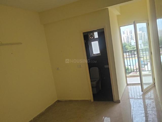 3 BHK Apartment in Sector 4 for rent Sohna. The reference number is 18682423