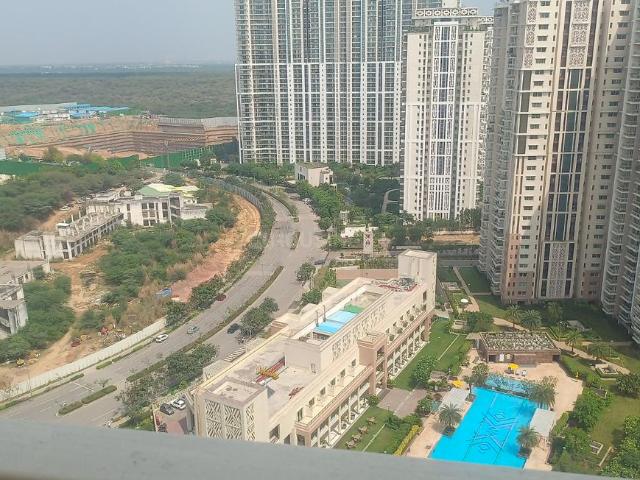 3 BHK Apartment in Sector 54 for rent Gurgaon. The reference number is 19837316