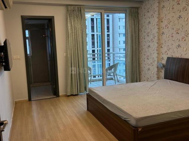 3 BHK Apartment in Sector 54 for rent Gurgaon. The reference number is 19893716