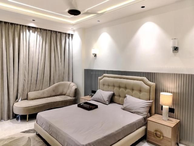 3 BHK Apartment in Sector 54 for rent Gurgaon. The reference number is 20698010