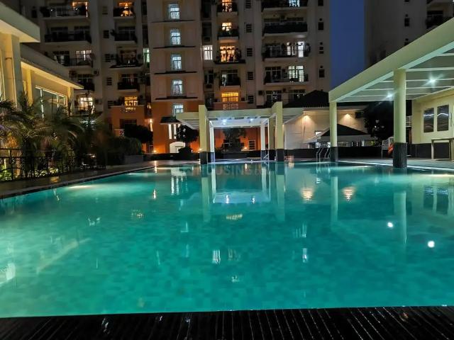 3 BHK Apartment in Sector 54 for rent Gurgaon. The reference number is 20079626