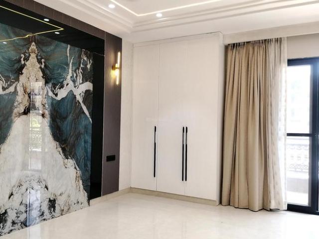3 BHK Apartment in Sector 54 for rent Gurgaon. The reference number is 20195258