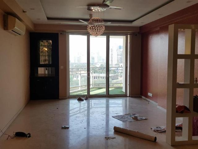 3 BHK Apartment in Sector 54 for rent Gurgaon. The reference number is 20269339