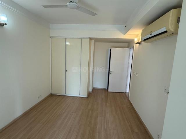 3 BHK Apartment in Sector 54 for rent Gurgaon. The reference number is 20275745
