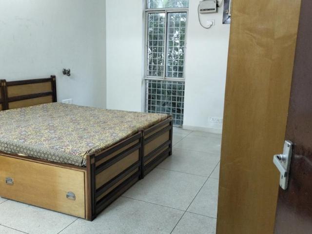 3 BHK Apartment in Sector 54 for rent Gurgaon. The reference number is 20368464