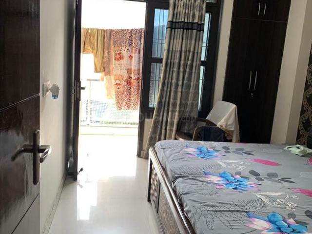 3 BHK Apartment in Sector 55 for rent Gurgaon. The reference number is 20117464