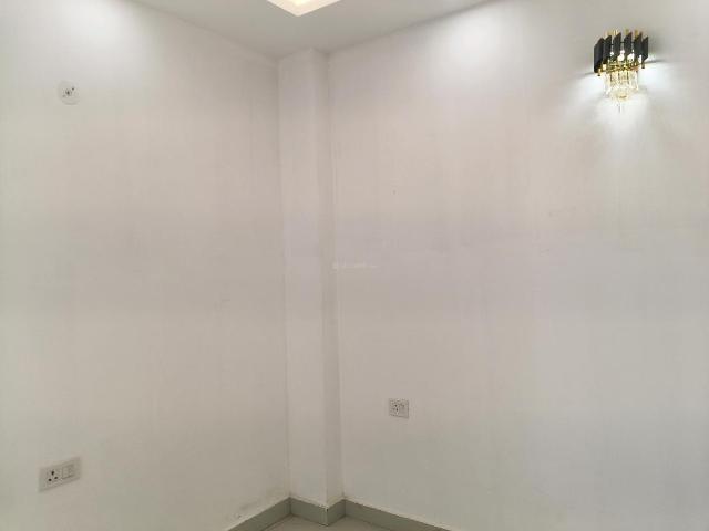 3 BHK Apartment in Sector 55 for resale Gurgaon. The reference number is 18901927