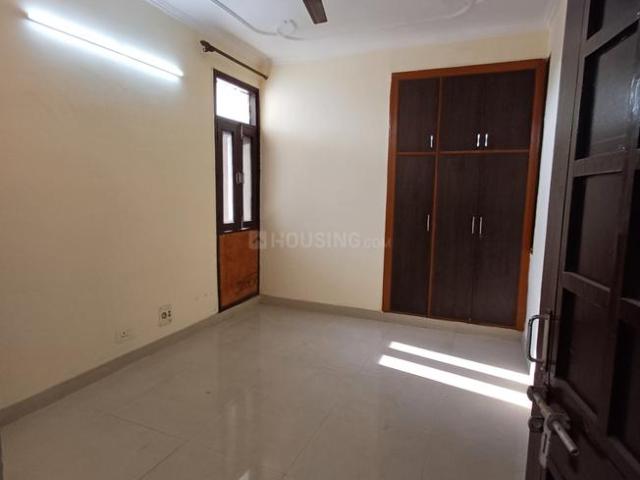 3 BHK Apartment in Sector 56 for rent Gurgaon. The reference number is 15381222