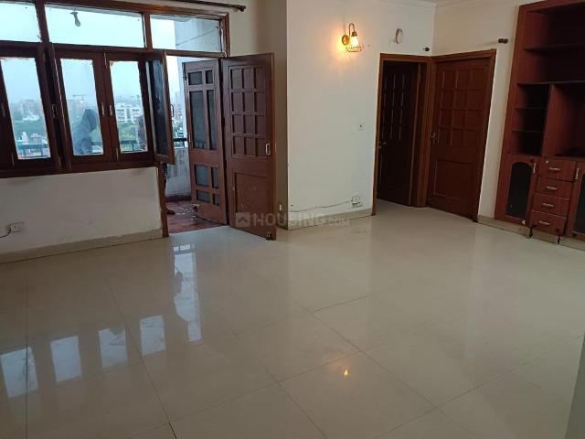 3 BHK Apartment in Sector 56 for rent Gurgaon. The reference number is 20739177