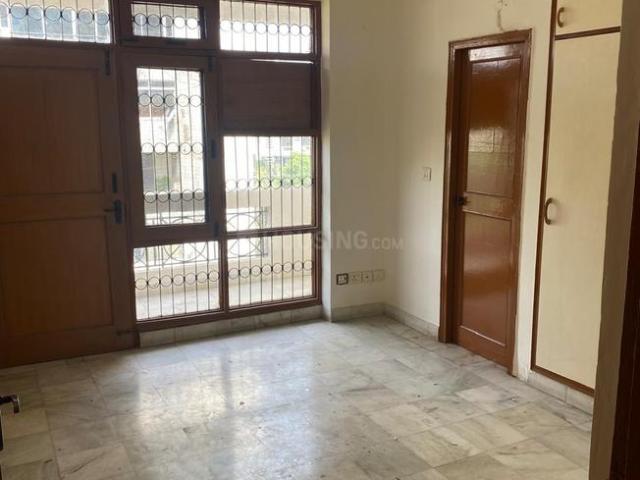 3 BHK Apartment in Sector 56 for rent Gurgaon. The reference number is 20830255