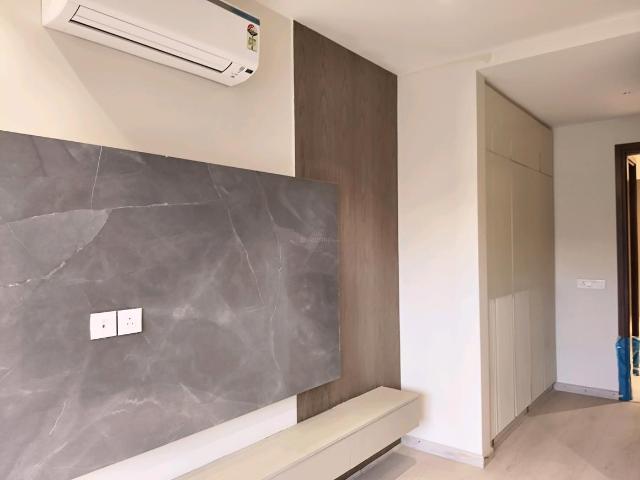 3 BHK Apartment in Sector 56 for resale Gurgaon. The reference number is 18901841
