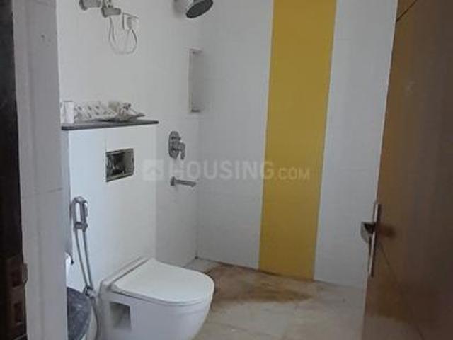 3 BHK Apartment in Sector 57 for rent Gurgaon. The reference number is 15350411