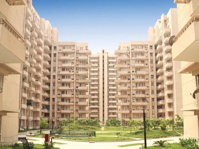 3 BHK Apartment in Sector 57 for resale Gurgaon. The reference number is 20595556