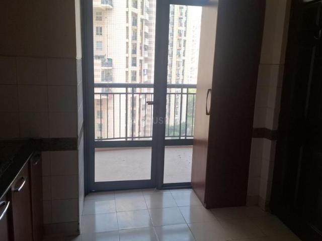 3 BHK Apartment in Sector 50 for resale Gurgaon. The reference number is 19117346