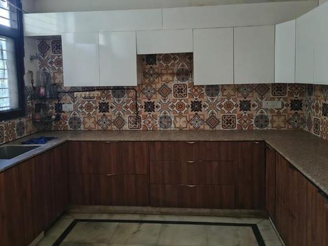 3 BHK Apartment in Sector 51 for resale Noida. The reference number is 20521596