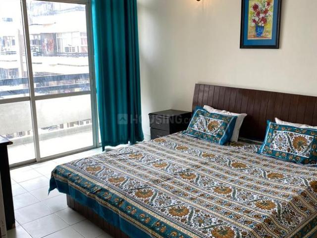 3 BHK Apartment in Sector 52 for rent Gurgaon. The reference number is 20430264