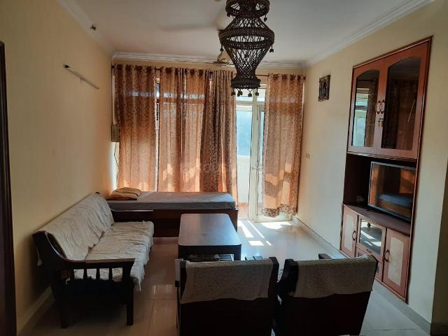 3 BHK Apartment in Sector 52 for rent Gurgaon. The reference number is 20430318