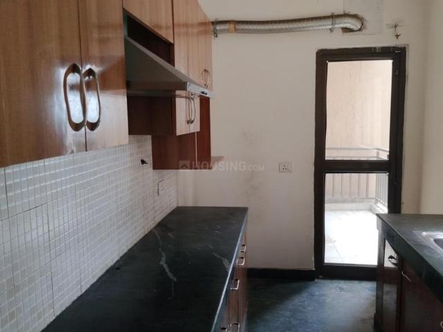 3 BHK Apartment in Sector 52 for rent Gurgaon. The reference number is 20453587