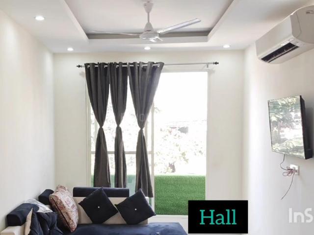 3 BHK Apartment in Sector 52 for rent Gurgaon. The reference number is 20189938