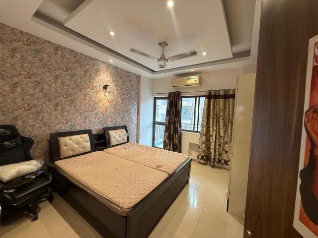 3 BHK Apartment in Sector 52 for rent Gurgaon. The reference number is 20372898