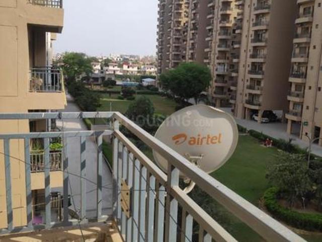 3 BHK Apartment in Sector 52 for resale Gurgaon. The reference number is 19356236