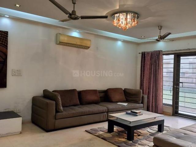 3 BHK Apartment in Sector 52 for resale Gurgaon. The reference number is 20361086