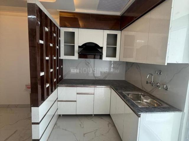 3 BHK Apartment in Sector 52 for resale Noida. The reference number is 19848651