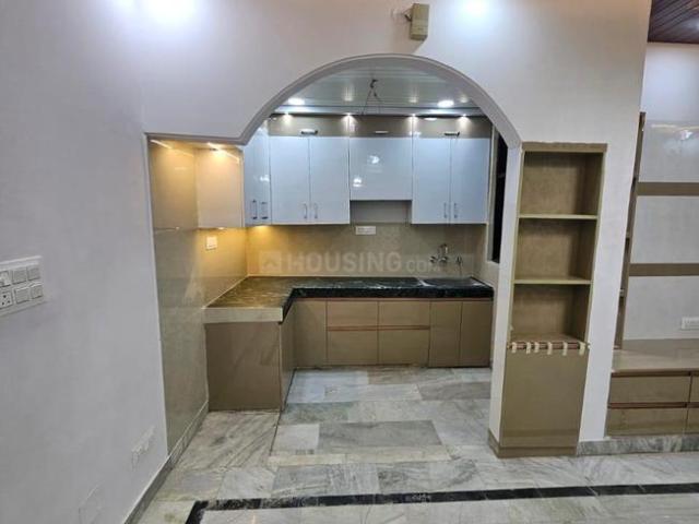 3 BHK Apartment in Sector 52 for resale Noida. The reference number is 20260697