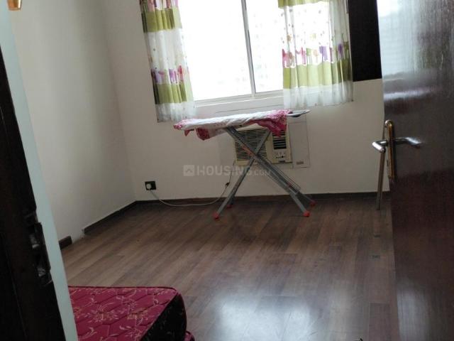 3 BHK Apartment in Sector 53 for rent Gurgaon. The reference number is 20439342