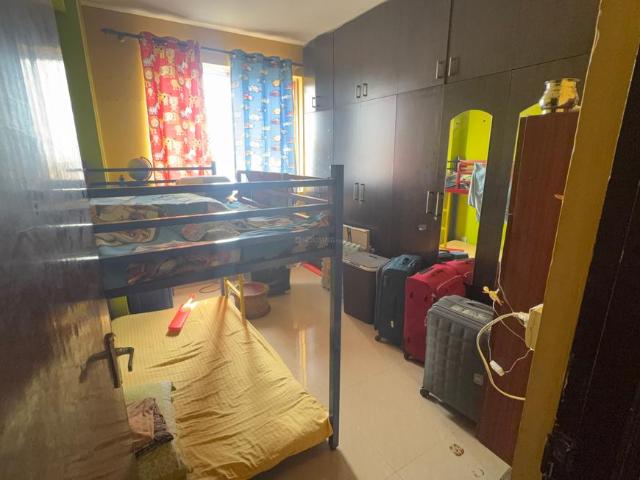 3 BHK Apartment in Sector 53 for rent Gurgaon. The reference number is 20883299