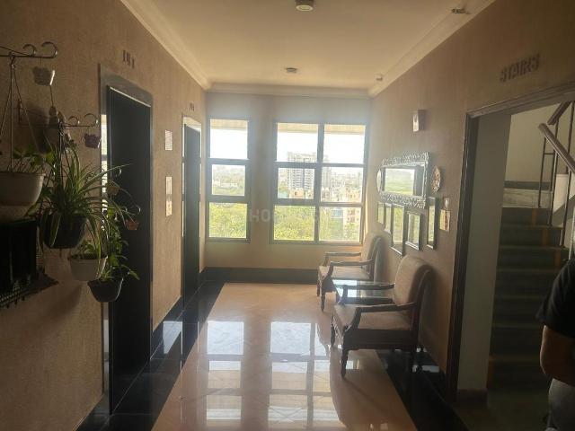 3 BHK Apartment in Sector 53 for rent Gurgaon. The reference number is 20195906