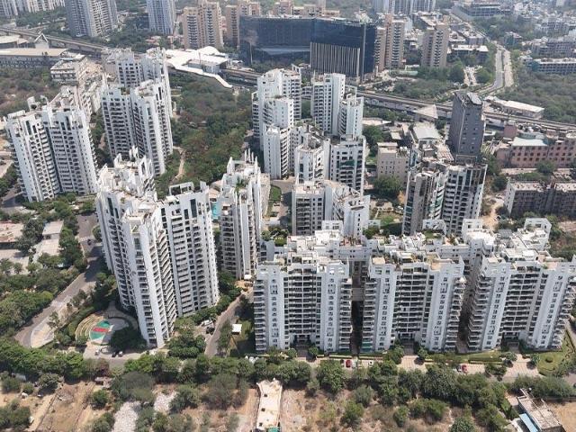 3 BHK Apartment in Sector 53 for resale Gurgaon. The reference number is 20419257