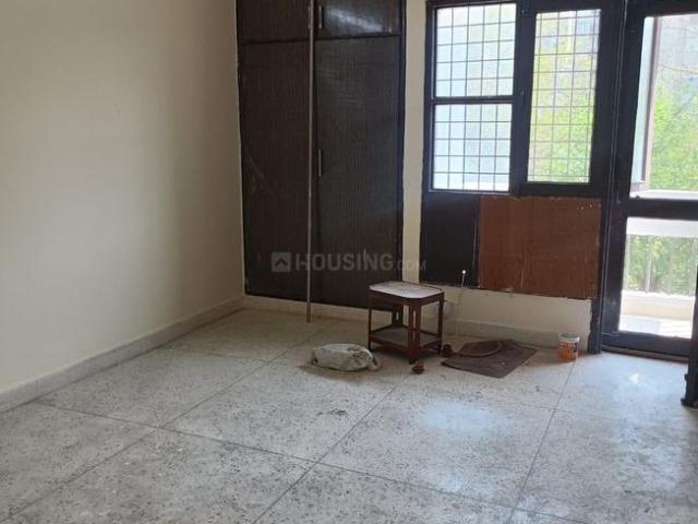 3 BHK Apartment in Sector 5 Dwarka for rent New Delhi. The reference number is 19360162