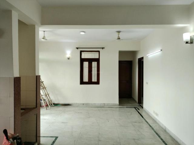 3 BHK Apartment in Sector 5 Dwarka for rent New Delhi. The reference number is 20731860