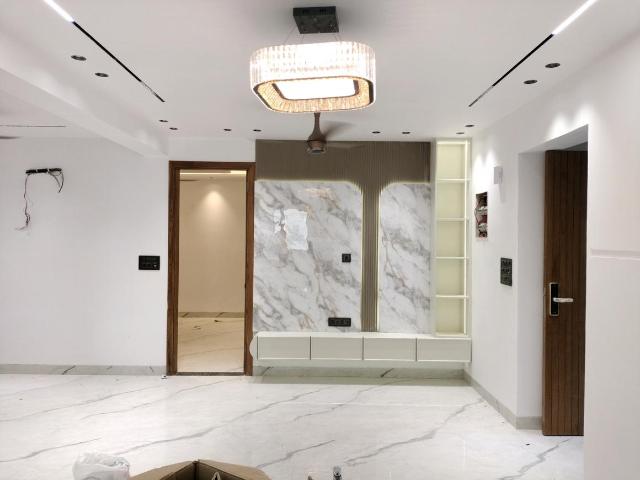 3 BHK Apartment in Sector 5 Dwarka for resale New Delhi. The reference number is 19656151
